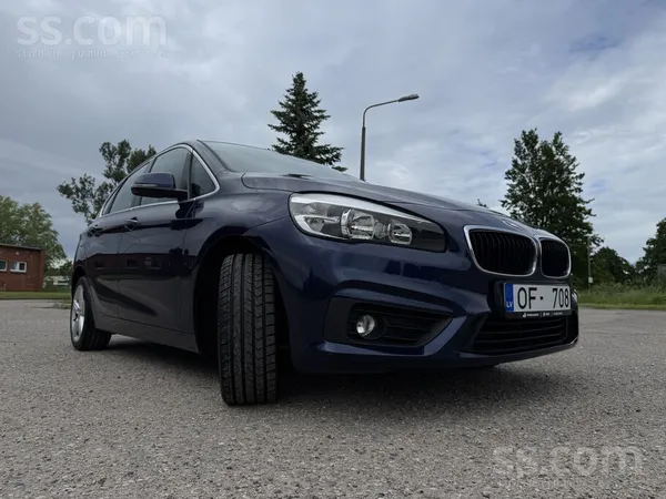 BMW 216