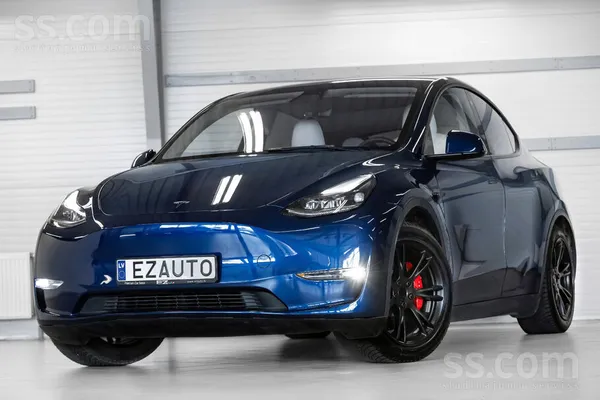 Tesla Model Y