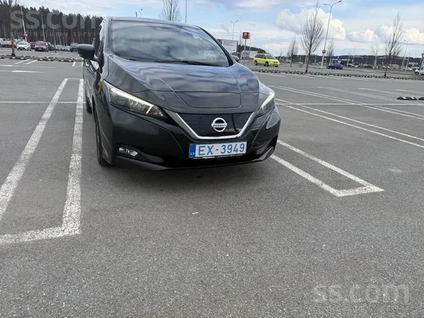 Nissan - 1