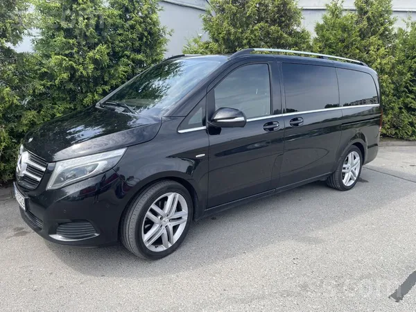 Mercedes V250 - 1