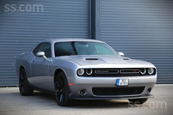 Dodge Challenger