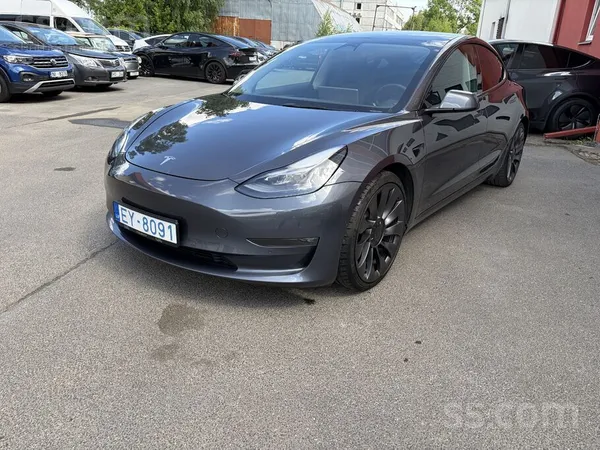 Tesla Model 3