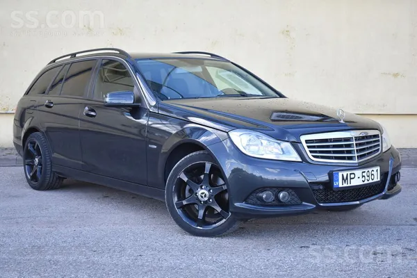Mercedes C220