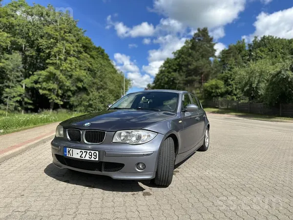 BMW 120