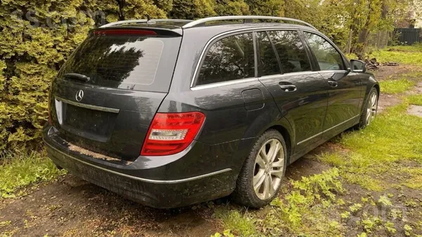 Mercedes C220