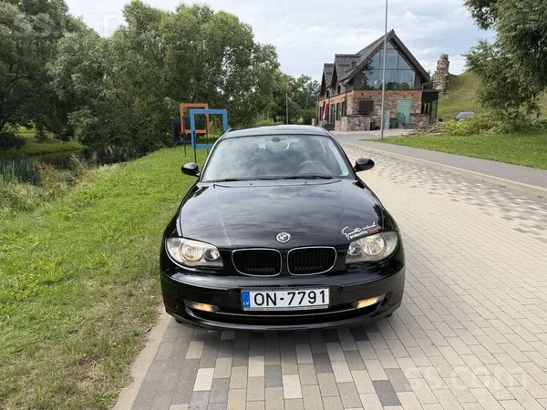 BMW 118 - 1
