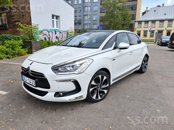 Citroen Pārdodu saistībā ar jaunas automašīnas iegādi. Hib