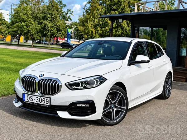 BMW 116 2022, 1.5D dīzelis, Automāts, Hečbeks, Balts — Latvijā