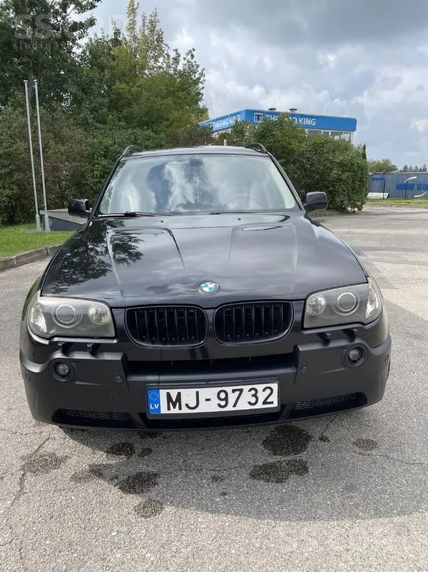 BMW X3 3.0d 2005 Автомат

Продаю BMW X3 E83 с мощным и надёжным дизельным
