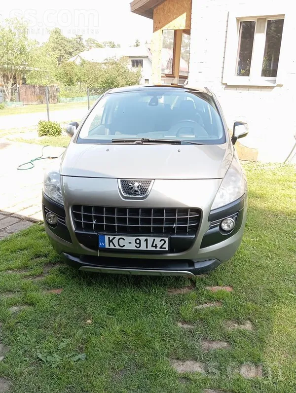 Peugeot Pārdo auto