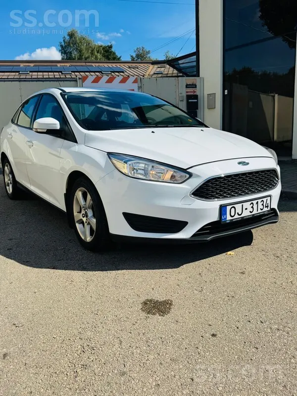 Ford Kad degvielas cenas sit rekordus 4, 5 L videjais p
