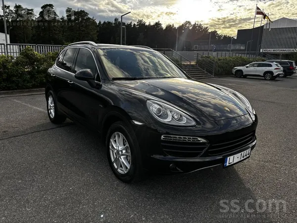 Porsche Porsche Cayenne S Diesel 4.2 V8, 281 kW (382 Zs), 