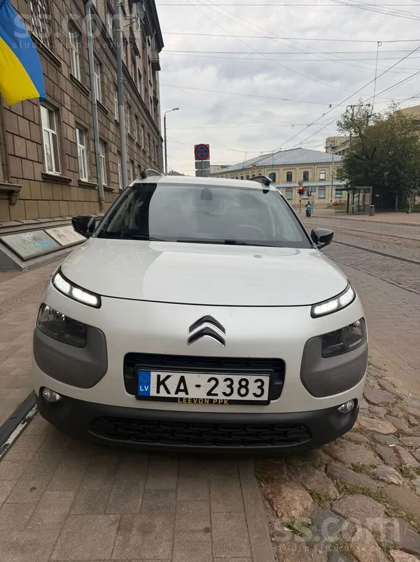 Citroen Pārdodu Citroen C4 Cactus 1.2L, 2015. gada izlaidu