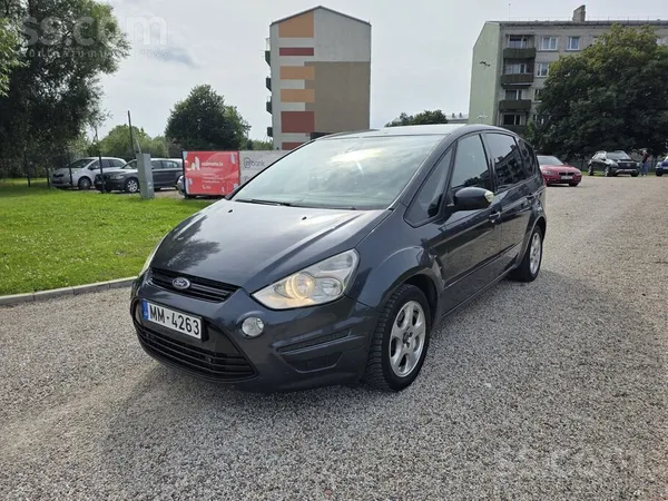 Ford S-Max