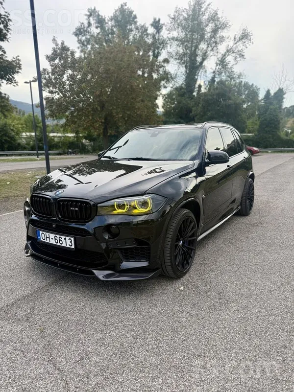 Продаю BMW X5 M F85 в идеальном состоянии. Машина личного пользования, полно