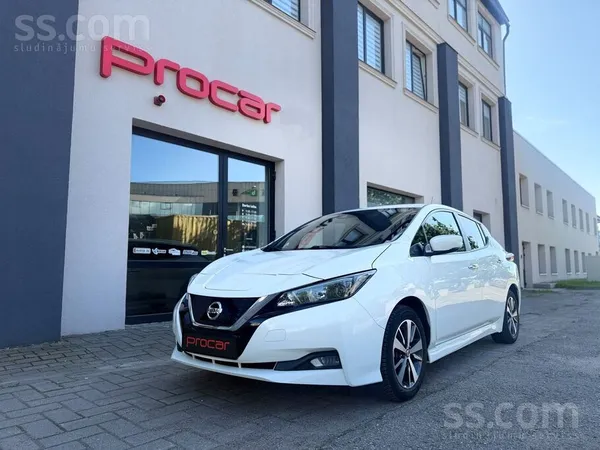 Nissan - 1