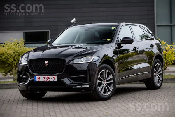 Jaguar F-Pace