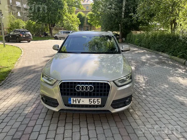 Audi Q3