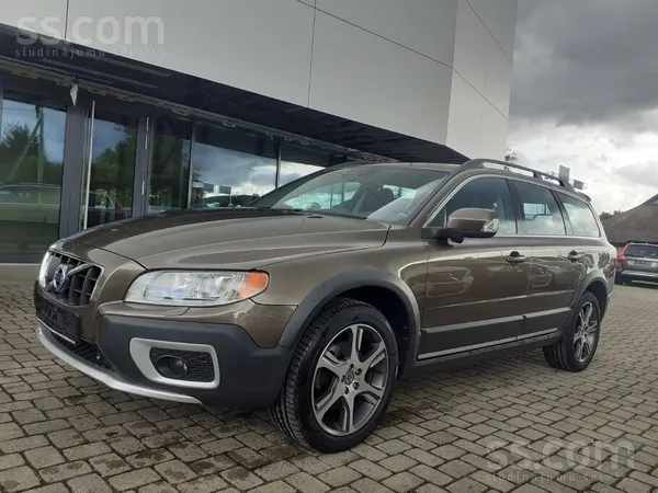 Volvo Xc70 D5 Awd
Summum-komplektācija. 
Auto atvests no Šveices un sagata