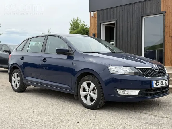 Skoda Rapid 2015, 1.6D dīzelis, Automāts, Hečbeks, Zils — Latvijā