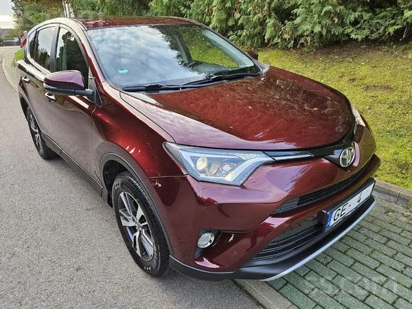 Toyota RAV 4 - 1
