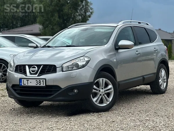 Nissan Qashqai - 1