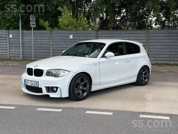 BMW 120