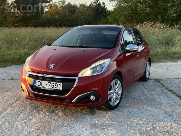Peugeot В связи с переездом продаю свой автомобиль Peugeot