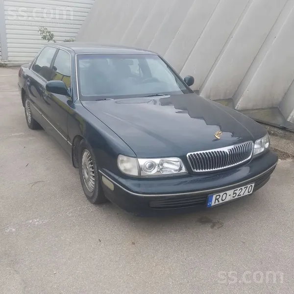 Hyundai Классический седан в идеальном состоянии