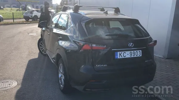 Lexus NX