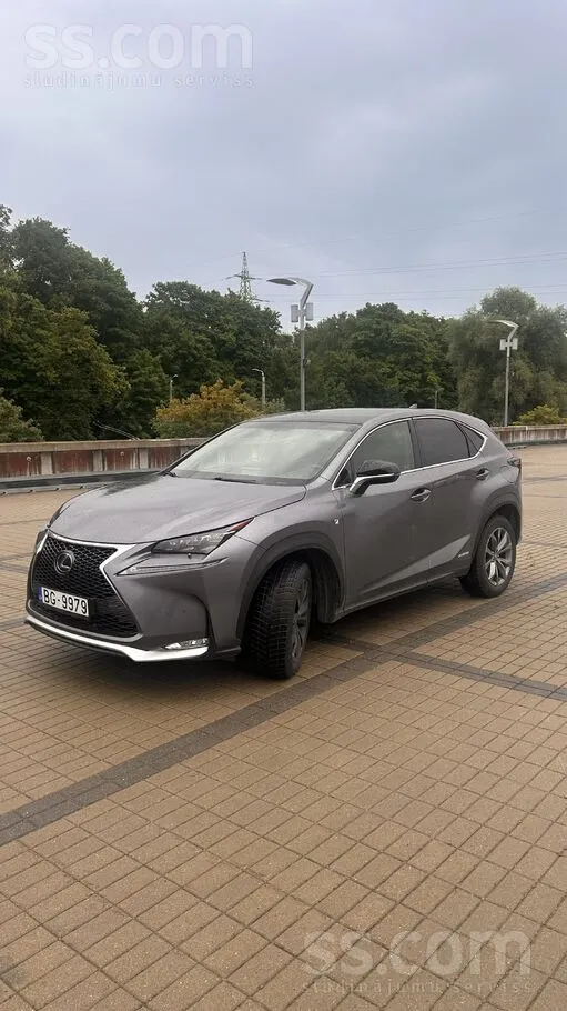 Lexus NX