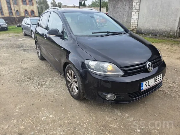 Pārdodas VW Golf pluss 2013gads 2.0dīzelis nobraukums 450K. Daudz dažādas fo