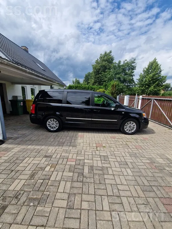 Lancia Voyager