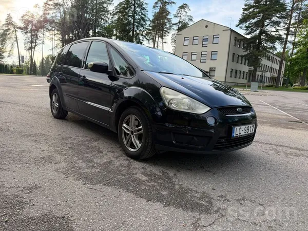 Ford S-Max
