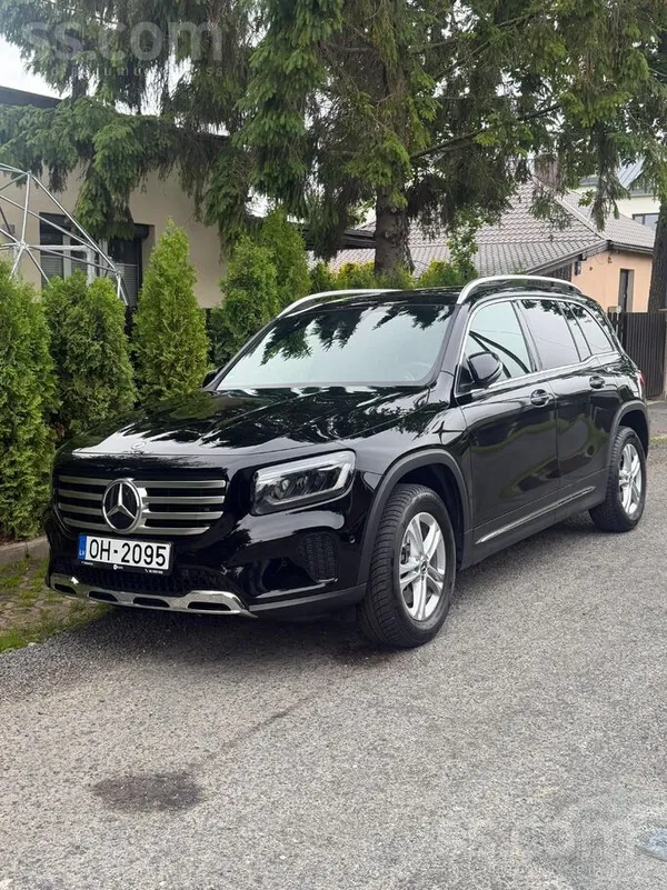 Mercedes GLB 200
