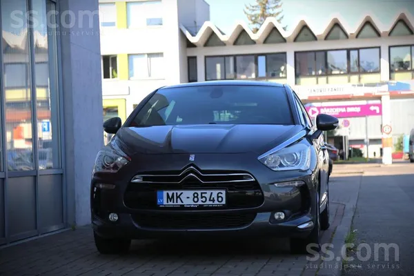 Citroen Ds5, 1.6d/88kW, mehānika. 