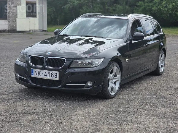 BMW 320
