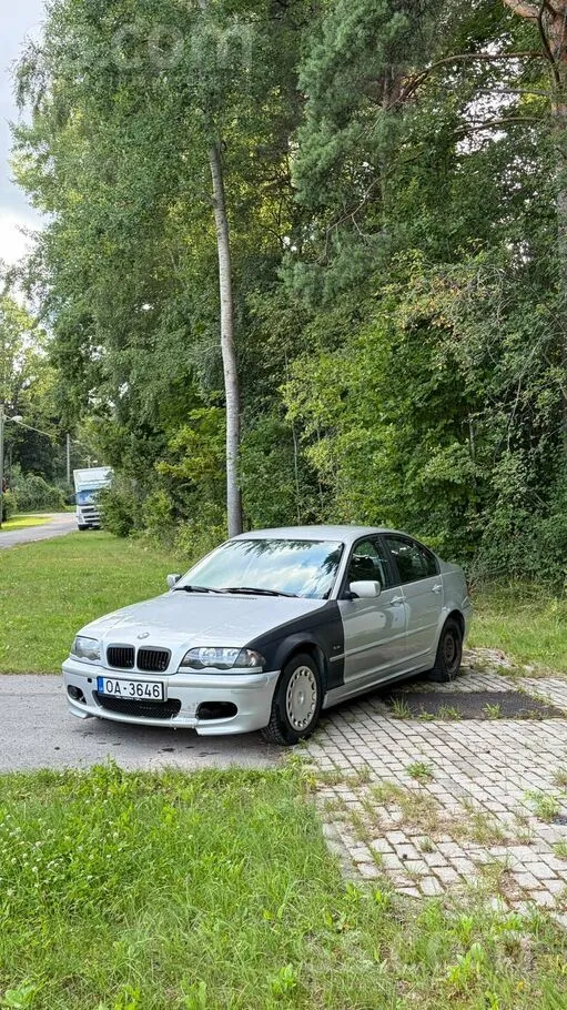 Pārdodu BMW E46, 1.9 benzīns. Priekš sava gada ir diezgan labi saglabājies a