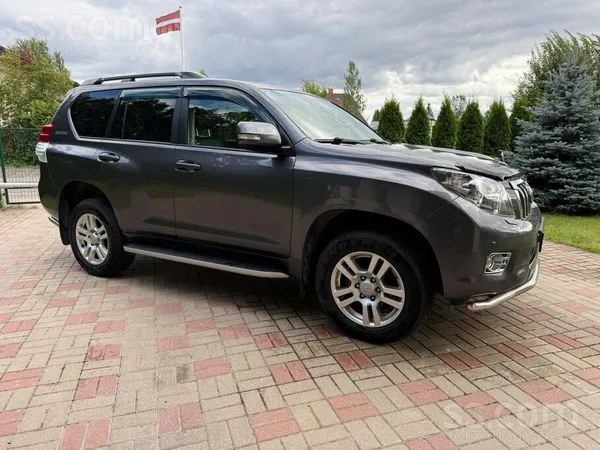 Toyota Pardodu LC Prado 150 ar oriģ. nobraukumu labā stav