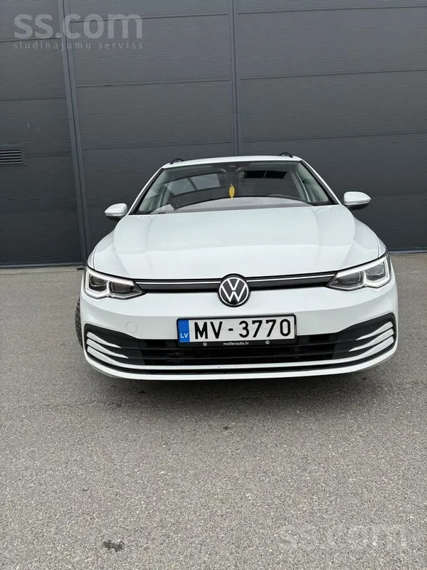 Volkswagen Golf 8