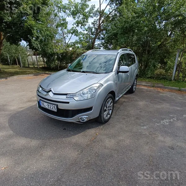 Citroen C-Crosser