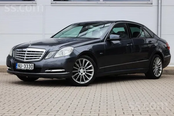 Mercedes E200
