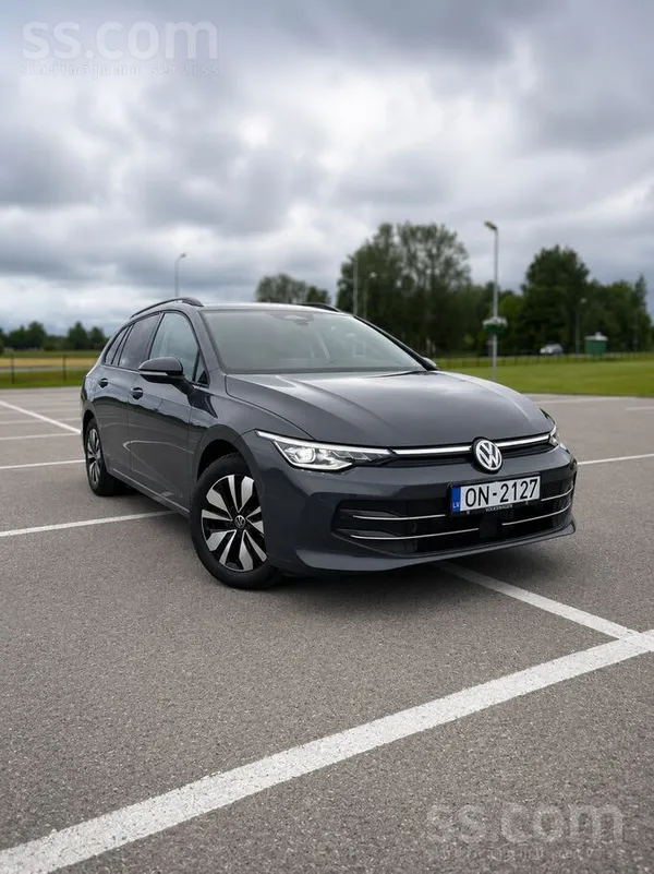 Volkswagen Golf 8