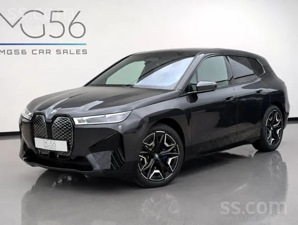 BMW Citi 2023, Automāts, SUV/Apvidus, Pelēks — Latvijā