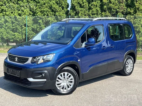 Peugeot Peugeot Rifter 1.2i .