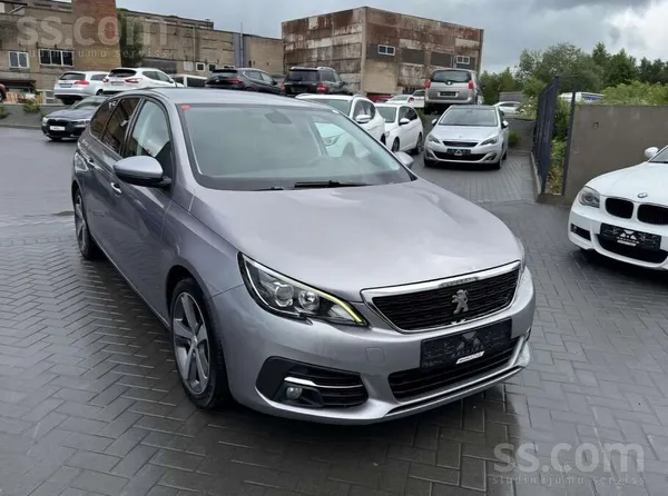 Tikko ievests no Itālijas. 
Peugeot 308 Comfortline. 
1.6 dīzelis, 75kw, m