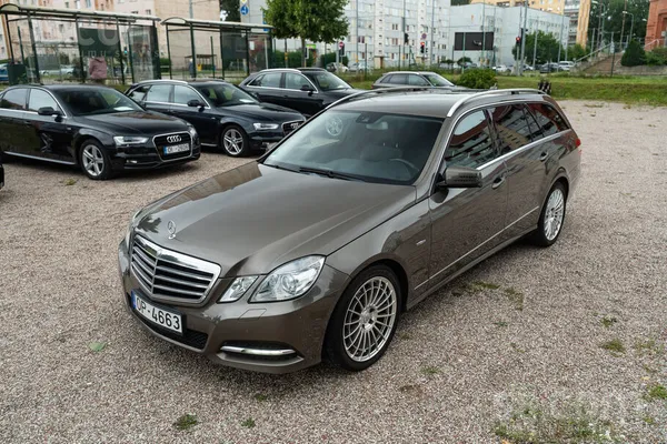 MB E200 Tikko ievests no Beļģijas, reģistrēts un ar jaunu tehnisko apskati p