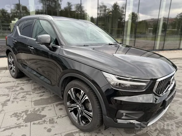 Volvo XC 40 - 1