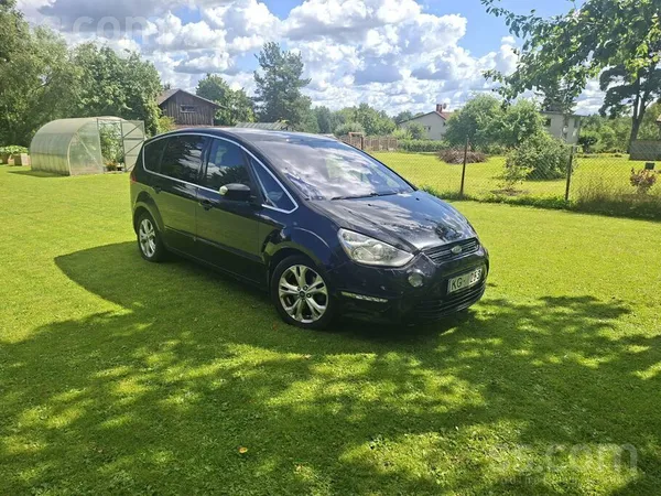 Ford S-Max