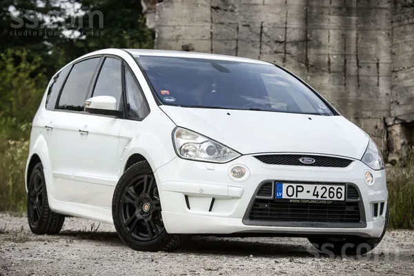 Ford S-Max